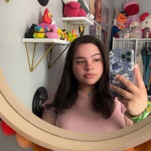 Meet your Posher, Exira